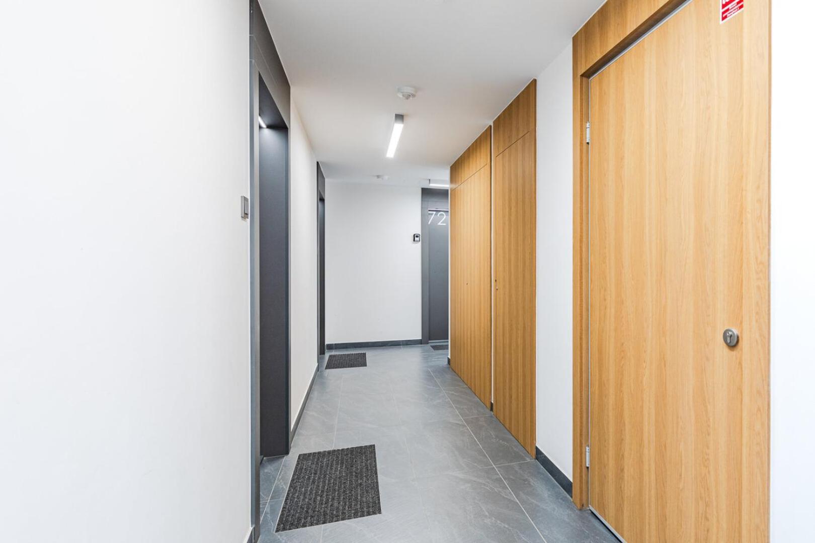 Superapart Wilenska Studio Z Parkingiem 바르샤바 객실 사진